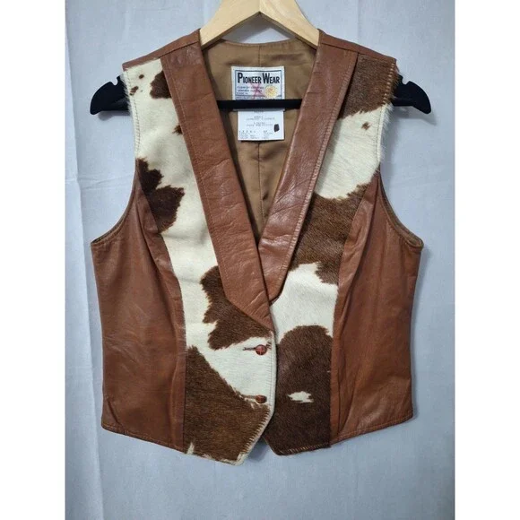 Vintage Pioneer Wear Cowhide Leather Vest Women Sz 12 Cow Print Western USA Made - Picture 1 of 14